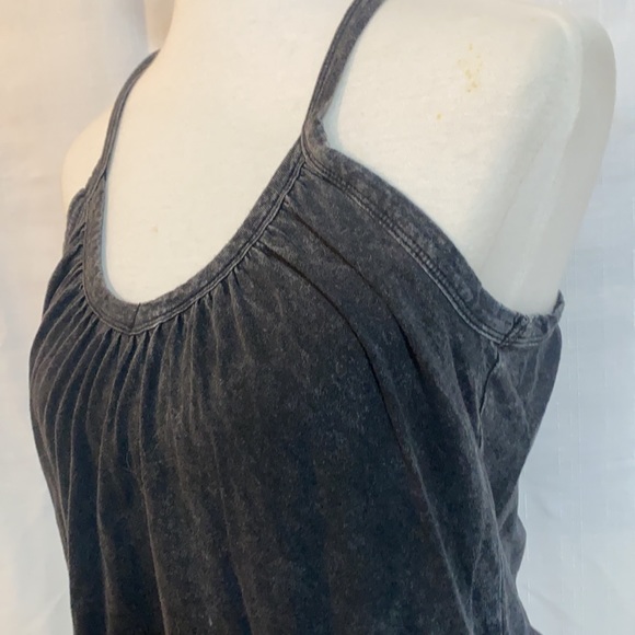 Banded Tank - Picture 2 of 6